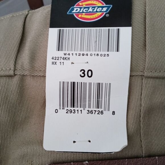 Dickies tan 13" inseam work shorts size 30 - Picture 7 of 10